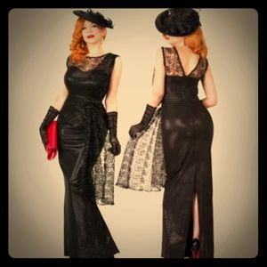 BLack Widow Gownby tatyana